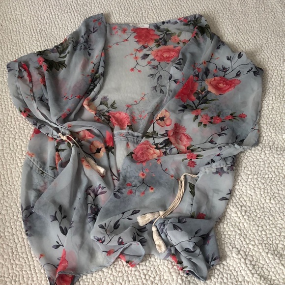 Honey Belle Tops - Floral Kimono